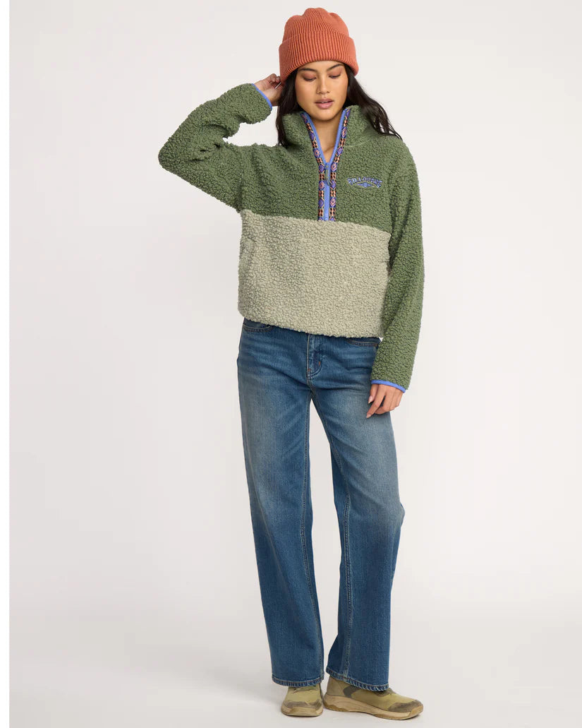 HORIZON MOCK NECK